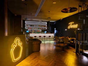 Local comercial en traspaso en Eivissa, Ibiza · 400 m² · foto 8