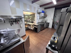 Local comercial en traspaso en Eivissa, Ibiza · 400 m² · foto 33