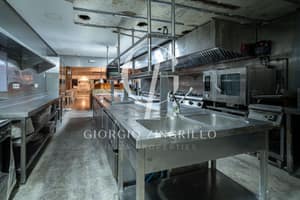 Local comercial en venta en Cala Vedella, Ibiza · 300 m² · foto 50